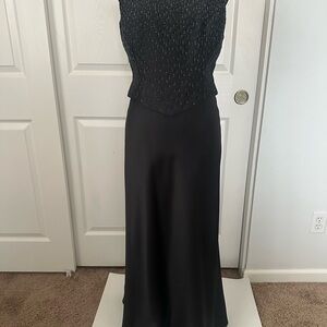 Elegant Black Evening Gown